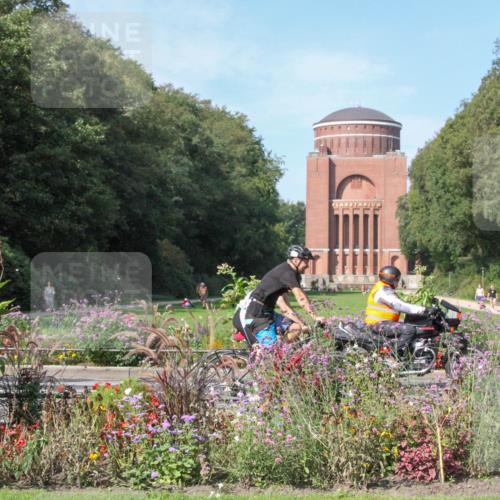 08.09.2024 - Stadtparktriathlon Zöllner http://msf.ph/oto/7045792 08.09.2024 11:41:30 Radfahren 608, 624, 700, 742 meine-sportfotos.de