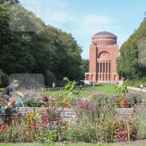 08.09.2024 - Stadtparktriathlon Zöllner http://msf.ph/oto/7045796 08.09.2024 11:41:33 Radfahren 608, 624, 700, 734, 742 meine-sportfotos.de