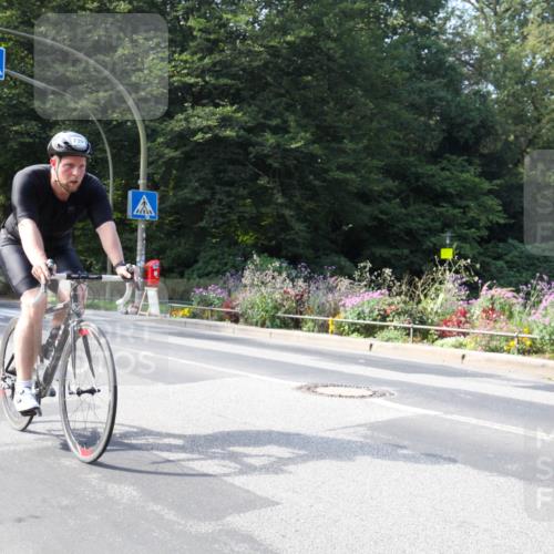 08.09.2024 - Stadtparktriathlon Zöllner http://msf.ph/oto/7045797 08.09.2024 11:51:08 Radfahren 661, 739 meine-sportfotos.de