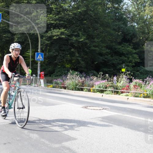 08.09.2024 - Stadtparktriathlon Zöllner http://msf.ph/oto/7045804 08.09.2024 11:51:29 Radfahren 586, 689, 701 meine-sportfotos.de