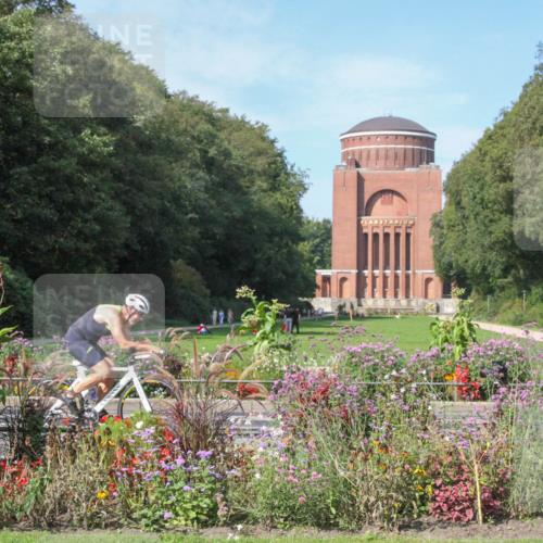 08.09.2024 - Stadtparktriathlon Zöllner http://msf.ph/oto/7045818 08.09.2024 11:42:13 Radfahren 677, 726 meine-sportfotos.de