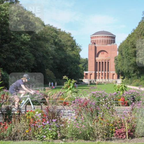 08.09.2024 - Stadtparktriathlon Zöllner http://msf.ph/oto/7045827 08.09.2024 11:42:25 Radfahren 568, 583 meine-sportfotos.de