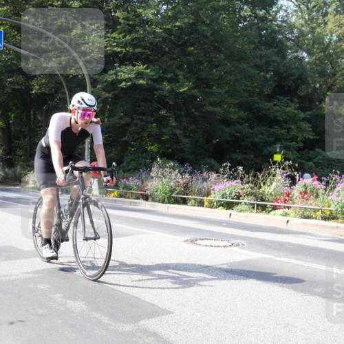 08.09.2024 - Stadtparktriathlon Zöllner http://msf.ph/oto/7045830 08.09.2024 11:51:47 Radfahren 614, 680, 695, 705, 736, 744 meine-sportfotos.de