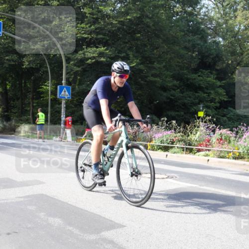 08.09.2024 - Stadtparktriathlon Zöllner http://msf.ph/oto/7045858 08.09.2024 11:52:17 Radfahren 644, 679 meine-sportfotos.de