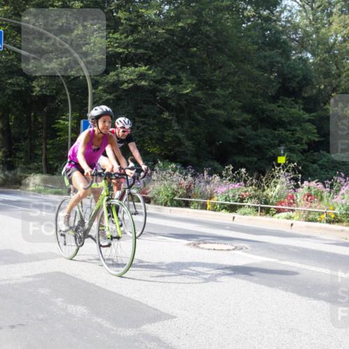 08.09.2024 - Stadtparktriathlon Zöllner http://msf.ph/oto/7045883 08.09.2024 11:53:02 Radfahren 570, 647, 668, 676, 728 meine-sportfotos.de