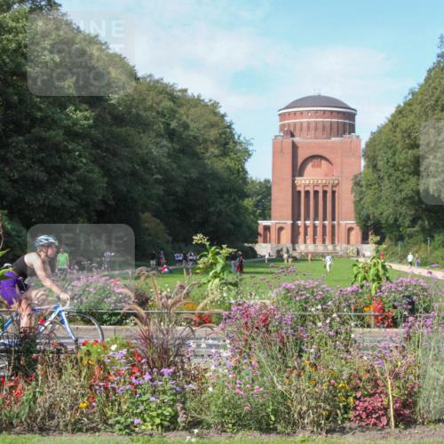 08.09.2024 - Stadtparktriathlon Zöllner http://msf.ph/oto/7045884 08.09.2024 11:43:50 Radfahren 586, 641, 644, 701, 702, 736 meine-sportfotos.de