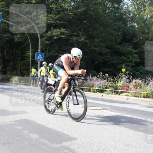 08.09.2024 - Stadtparktriathlon Zöllner http://msf.ph/oto/7045893 08.09.2024 11:53:18 Radfahren 597, 697, 732 meine-sportfotos.de