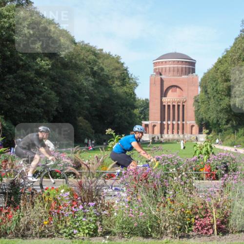 08.09.2024 - Stadtparktriathlon Zöllner http://msf.ph/oto/7045901 08.09.2024 11:44:10 Radfahren 597, 687, 739, 744 meine-sportfotos.de