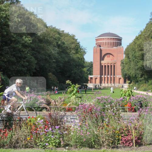 08.09.2024 - Stadtparktriathlon Zöllner http://msf.ph/oto/7045903 08.09.2024 11:44:12 Radfahren 597, 687, 717, 739 meine-sportfotos.de