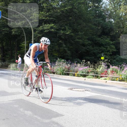 08.09.2024 - Stadtparktriathlon Zöllner http://msf.ph/oto/7045908 08.09.2024 11:53:39 Radfahren 684, 731 meine-sportfotos.de