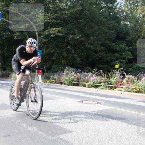 08.09.2024 - Stadtparktriathlon Zöllner http://msf.ph/oto/7045910 08.09.2024 11:53:42 Radfahren 684, 731 meine-sportfotos.de