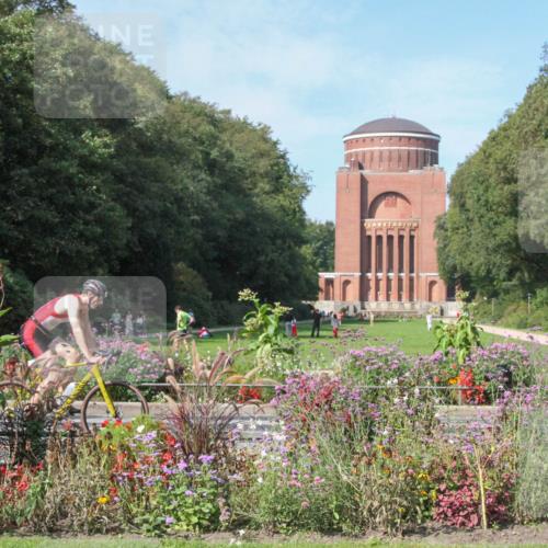08.09.2024 - Stadtparktriathlon Zöllner http://msf.ph/oto/7045911 08.09.2024 11:44:39 Radfahren 660, 686, 704 meine-sportfotos.de