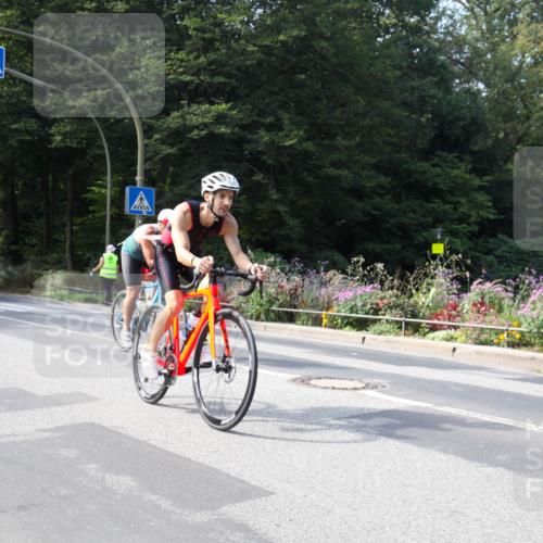 08.09.2024 - Stadtparktriathlon Zöllner http://msf.ph/oto/7045916 08.09.2024 11:53:53 Radfahren 653, 673, 720, 721 meine-sportfotos.de