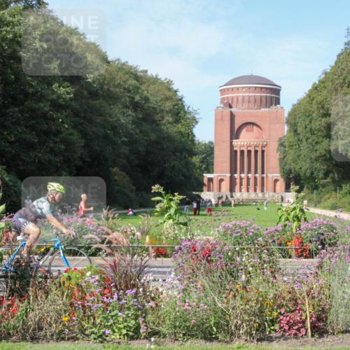 08.09.2024 - Stadtparktriathlon Zöllner http://msf.ph/oto/7045929 08.09.2024 11:45:11 Radfahren 570, 574, 620, 658 meine-sportfotos.de