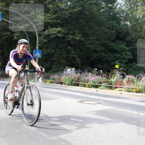 08.09.2024 - Stadtparktriathlon Zöllner http://msf.ph/oto/7045940 08.09.2024 11:54:49 Radfahren 610 meine-sportfotos.de