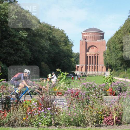 08.09.2024 - Stadtparktriathlon Zöllner http://msf.ph/oto/7045958 08.09.2024 11:45:49 Radfahren 653, 667, 710 meine-sportfotos.de