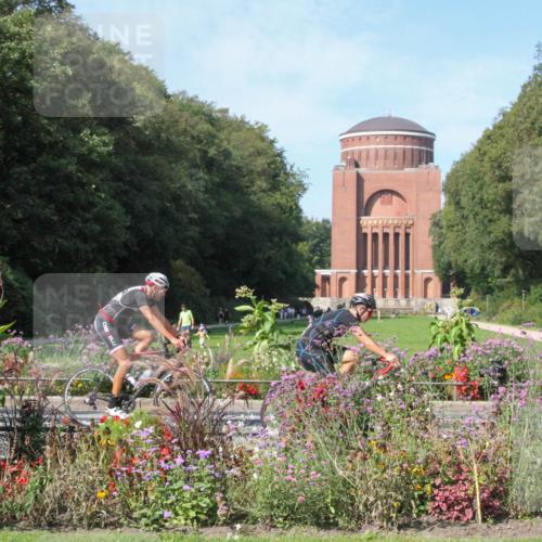 08.09.2024 - Stadtparktriathlon Zöllner http://msf.ph/oto/7045965 08.09.2024 11:46:02 Radfahren 563, 676 meine-sportfotos.de