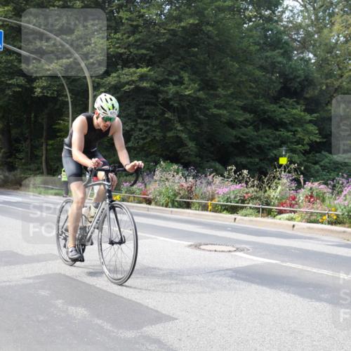08.09.2024 - Stadtparktriathlon Zöllner http://msf.ph/oto/7045969 08.09.2024 11:55:38 Radfahren 617, 649, 659, 675, 691, 832 meine-sportfotos.de