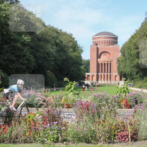 08.09.2024 - Stadtparktriathlon Zöllner http://msf.ph/oto/7045974 08.09.2024 11:46:12 Radfahren 645, 674, 720, 728 meine-sportfotos.de