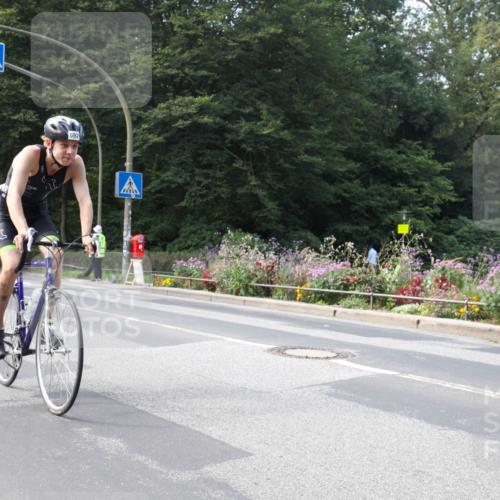08.09.2024 - Stadtparktriathlon Zöllner http://msf.ph/oto/7045975 08.09.2024 11:55:52 Radfahren 672, 692, 791 meine-sportfotos.de