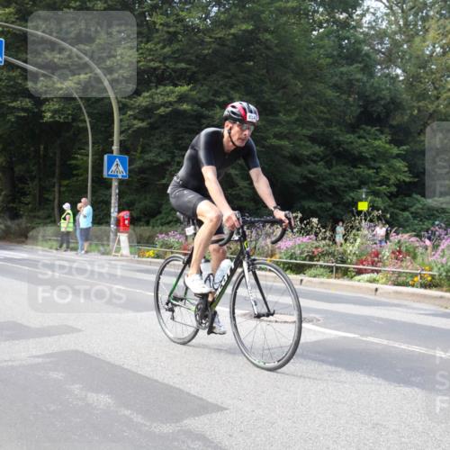 08.09.2024 - Stadtparktriathlon Zöllner http://msf.ph/oto/7046006 08.09.2024 11:56:53 Radfahren 834 meine-sportfotos.de