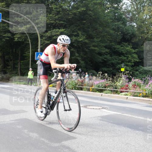 08.09.2024 - Stadtparktriathlon Zöllner http://msf.ph/oto/7046013 08.09.2024 11:57:08 Radfahren 802 meine-sportfotos.de