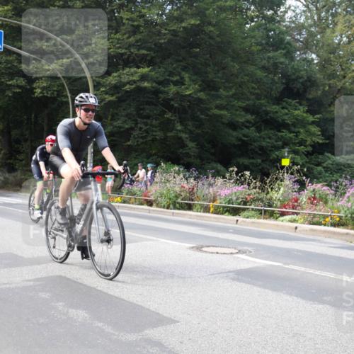 08.09.2024 - Stadtparktriathlon Zöllner http://msf.ph/oto/7046020 08.09.2024 11:57:17 Radfahren 714, 734, 806, 841 meine-sportfotos.de