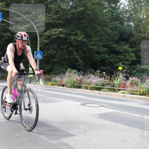08.09.2024 - Stadtparktriathlon Zöllner http://msf.ph/oto/7046043 08.09.2024 11:57:54 Radfahren 696, 716, 726, 746 meine-sportfotos.de