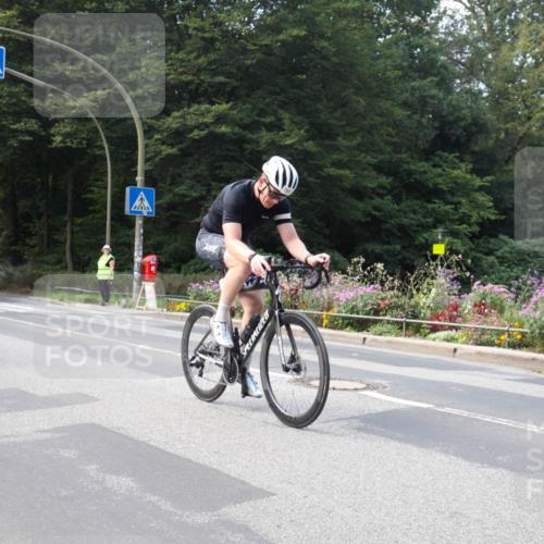 08.09.2024 - Stadtparktriathlon Zöllner http://msf.ph/oto/7046069 08.09.2024 11:58:14 Radfahren 705, 718, 770 meine-sportfotos.de