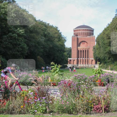 08.09.2024 - Stadtparktriathlon Zöllner http://msf.ph/oto/7046080 08.09.2024 11:48:52 Radfahren 607, 630, 675 meine-sportfotos.de