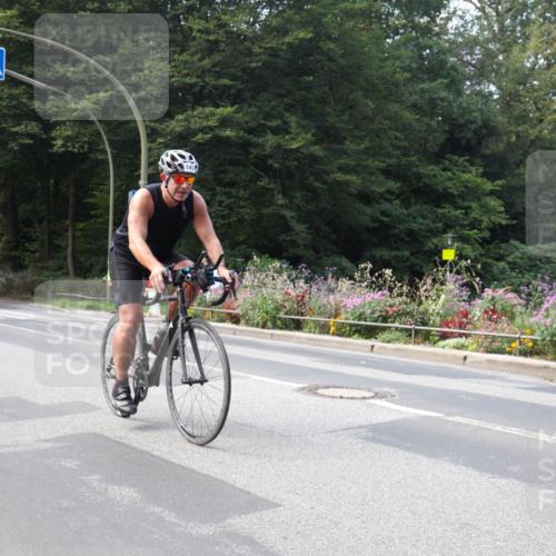 08.09.2024 - Stadtparktriathlon Zöllner http://msf.ph/oto/7046115 08.09.2024 11:58:53 Radfahren 564, 695, 783, 840 meine-sportfotos.de