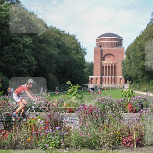 08.09.2024 - Stadtparktriathlon Zöllner http://msf.ph/oto/7046116 08.09.2024 11:49:39 Radfahren 635, 662 meine-sportfotos.de