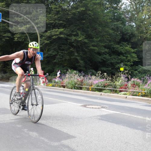 08.09.2024 - Stadtparktriathlon Zöllner http://msf.ph/oto/7046122 08.09.2024 11:59:00 Radfahren 758, 796, 811, 843 meine-sportfotos.de
