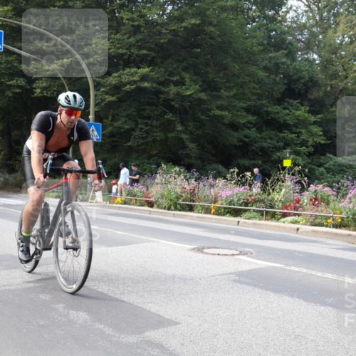 08.09.2024 - Stadtparktriathlon Zöllner http://msf.ph/oto/7046134 08.09.2024 11:59:09 Radfahren 689, 765, 775, 815, 824 meine-sportfotos.de