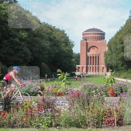 08.09.2024 - Stadtparktriathlon Zöllner http://msf.ph/oto/7046137 08.09.2024 11:50:23 Radfahren 564, 696, 737 meine-sportfotos.de
