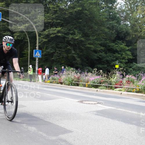 08.09.2024 - Stadtparktriathlon Zöllner http://msf.ph/oto/7046141 08.09.2024 11:59:16 Radfahren 600, 701, 702, 753, 805, 835 meine-sportfotos.de
