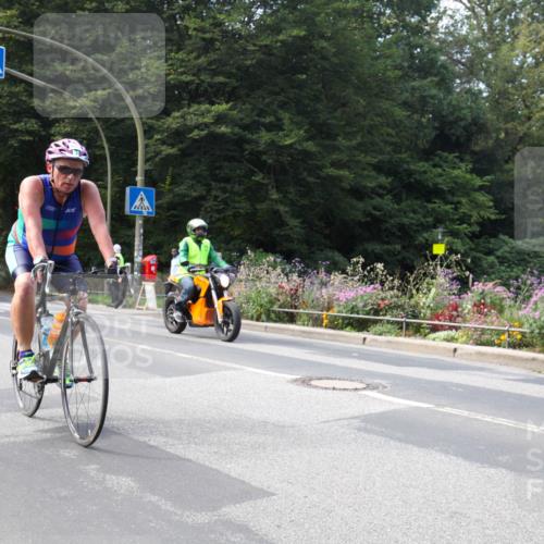 08.09.2024 - Stadtparktriathlon Zöllner http://msf.ph/oto/7046151 08.09.2024 11:59:24 Radfahren 732, 820 meine-sportfotos.de