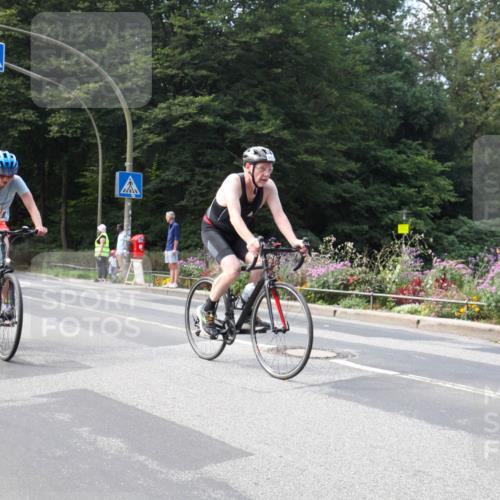 08.09.2024 - Stadtparktriathlon Zöllner http://msf.ph/oto/7046183 08.09.2024 12:00:31 Radfahren 643, 754, 842 meine-sportfotos.de