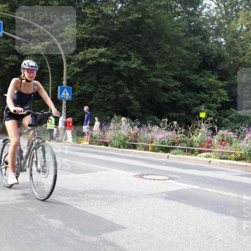 08.09.2024 - Stadtparktriathlon Zöllner http://msf.ph/oto/7046189 08.09.2024 12:00:47 Radfahren 576, 673, 788, 794 meine-sportfotos.de