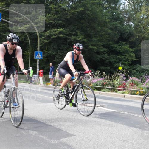 08.09.2024 - Stadtparktriathlon Zöllner http://msf.ph/oto/7046194 08.09.2024 12:00:51 Radfahren 576, 625, 673, 674, 751, 776, 788, 794 meine-sportfotos.de