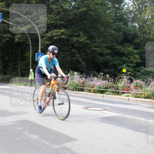 08.09.2024 - Stadtparktriathlon Zöllner http://msf.ph/oto/7046196 08.09.2024 12:00:57 Radfahren 583, 625, 771 meine-sportfotos.de