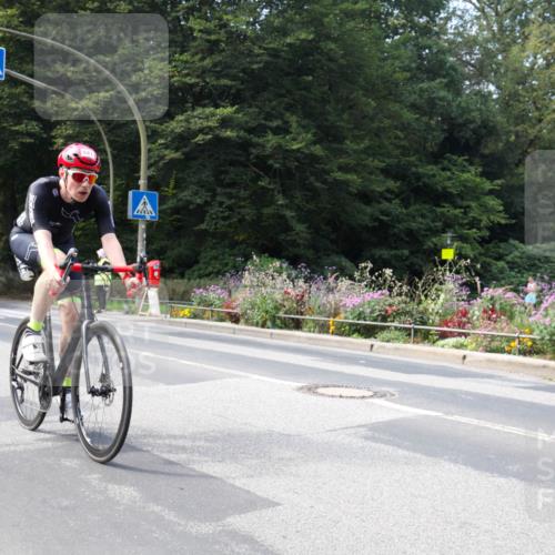 08.09.2024 - Stadtparktriathlon Zöllner http://msf.ph/oto/7046250 08.09.2024 12:04:09 Radfahren 719, 806, 831, 833, 834, 841 meine-sportfotos.de