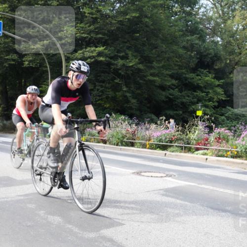 08.09.2024 - Stadtparktriathlon Zöllner http://msf.ph/oto/7046264 08.09.2024 12:05:07 Radfahren 700, 762, 787, 816 meine-sportfotos.de