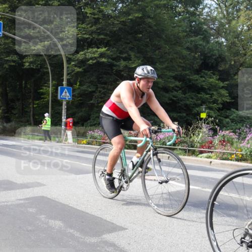 08.09.2024 - Stadtparktriathlon Zöllner http://msf.ph/oto/7046265 08.09.2024 12:05:07 Radfahren 700, 762, 787, 816 meine-sportfotos.de