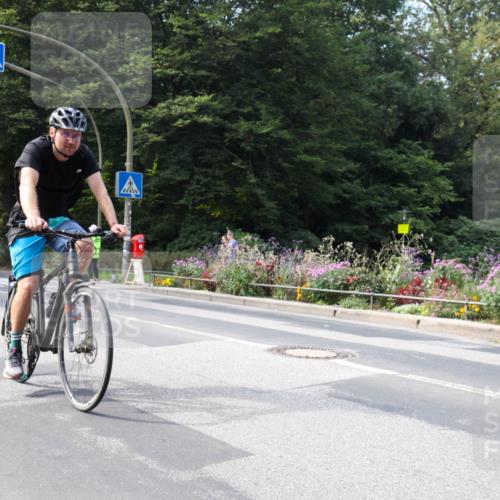 08.09.2024 - Stadtparktriathlon Zöllner http://msf.ph/oto/7046268 08.09.2024 12:05:10 Radfahren 700, 742, 748, 762, 787, 816 meine-sportfotos.de