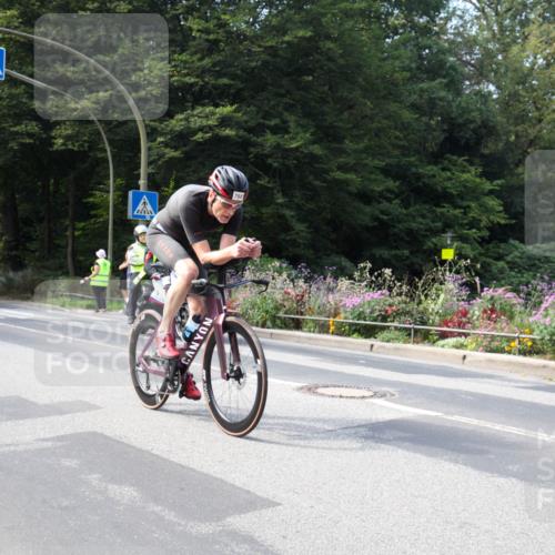 08.09.2024 - Stadtparktriathlon Zöllner http://msf.ph/oto/7046272 08.09.2024 12:05:19 Radfahren 696, 704, 768, 805 meine-sportfotos.de
