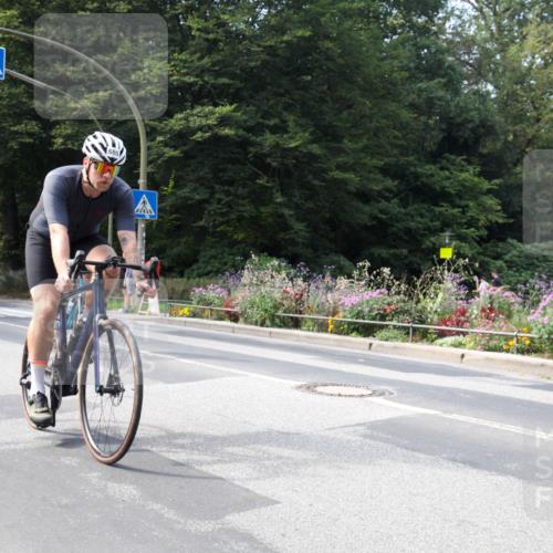 08.09.2024 - Stadtparktriathlon Zöllner http://msf.ph/oto/7046281 08.09.2024 12:05:27 Radfahren 658, 680, 694, 746, 747, 749, 758, 777, 798 meine-sportfotos.de
