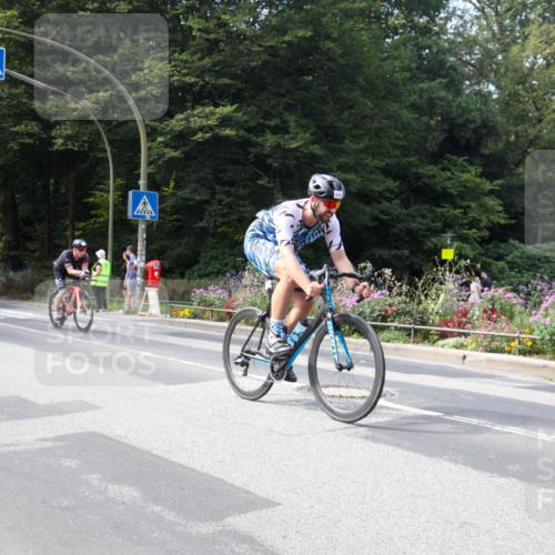 08.09.2024 - Stadtparktriathlon Zöllner http://msf.ph/oto/7046282 08.09.2024 12:05:28 Radfahren 658, 680, 694, 746, 749, 758, 777, 798 meine-sportfotos.de