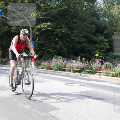 08.09.2024 - Stadtparktriathlon Zöllner http://msf.ph/oto/7046318 08.09.2024 12:06:25 Radfahren 689, 753, 815, 835 meine-sportfotos.de