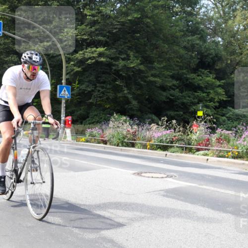 08.09.2024 - Stadtparktriathlon Zöllner http://msf.ph/oto/7046339 08.09.2024 12:07:37 Radfahren 795, 809 meine-sportfotos.de